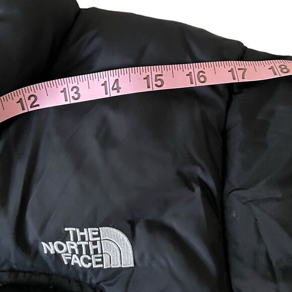 The North Face 1996 Nuptse 700 Goose Down Puffer Jacket Black Women’s Medium M - Picture 8 of 16